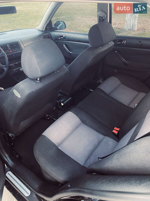 Хетчбек Volkswagen Golf 2002 в Кам'янському фото 8 Хетчбек Volkswagen Golf 2002 в Кам'янському