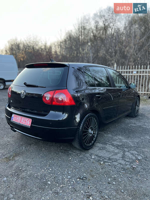 Хетчбек Volkswagen Golf 2008 в Рівному