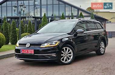 Універсал Volkswagen Golf 2018 в Стрию