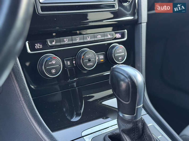 Універсал Volkswagen Golf 2015 в Дрогобичі фото 72 Універсал Volkswagen Golf 2015 в Дрогобичі