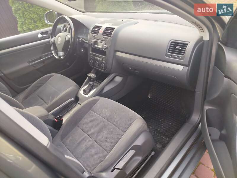 Універсал Volkswagen Golf 2008 в Володимирі фото 11 Універсал Volkswagen Golf 2008 в Володимирі