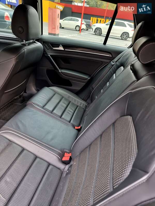 Хэтчбек Volkswagen Golf 2019 в Ирпене фото 10 Хэтчбек Volkswagen Golf 2019 в Ирпене