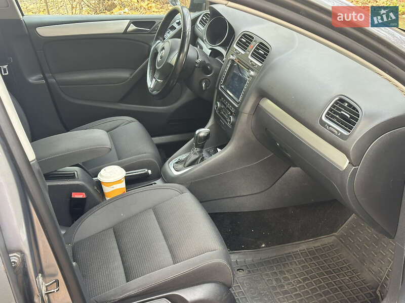 Хэтчбек Volkswagen Golf 2011 в Киеве фото 7 Хэтчбек Volkswagen Golf 2011 в Киеве
