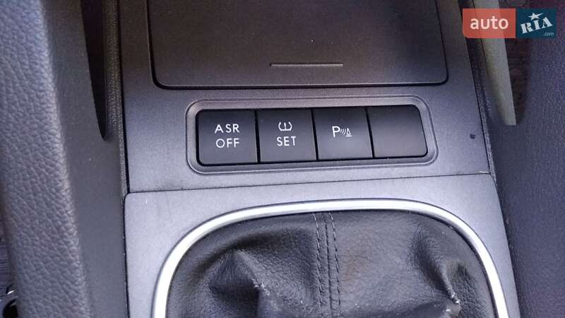 Универсал Volkswagen Golf 2009 в Чернигове фото 27 Универсал Volkswagen Golf 2009 в Чернигове