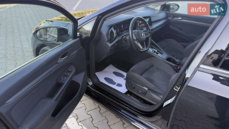 Универсал Volkswagen Golf 2021 в Луцке