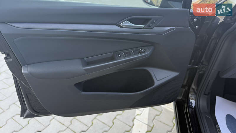 Универсал Volkswagen Golf 2021 в Луцке