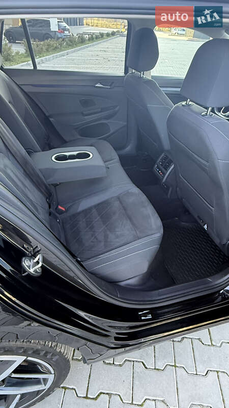 Универсал Volkswagen Golf 2021 в Луцке