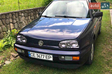 Хэтчбек Volkswagen Golf 1997 в Вижнице