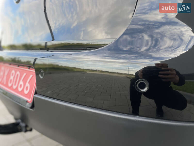 Хетчбек Volkswagen Golf 2008 в Рівному