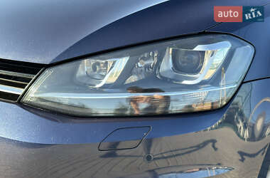 Универсал Volkswagen Golf 2016 в 