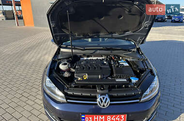 Универсал Volkswagen Golf 2016 в 