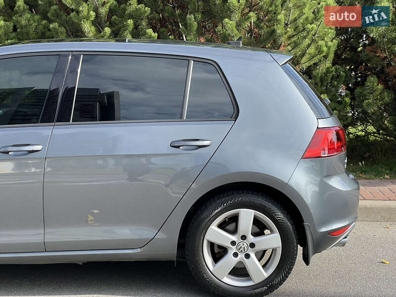 Хетчбек Volkswagen Golf 2015 в Києві фото 13 Хетчбек Volkswagen Golf 2015 в Києві