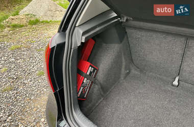 Хэтчбек Volkswagen Golf 2008 в 