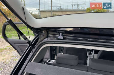 Хэтчбек Volkswagen Golf 2008 в 