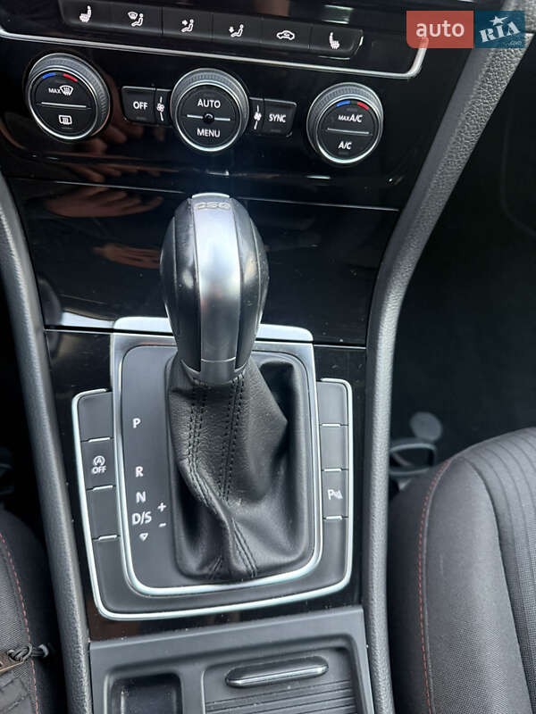 Универсал Volkswagen Golf 2017 в Стрые фото 27 Универсал Volkswagen Golf 2017 в Стрые