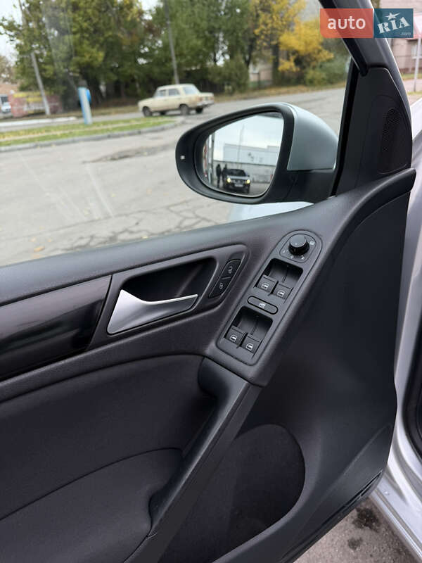 Хэтчбек Volkswagen Golf 2009 в Лубнах фото 25 Хэтчбек Volkswagen Golf 2009 в Лубнах