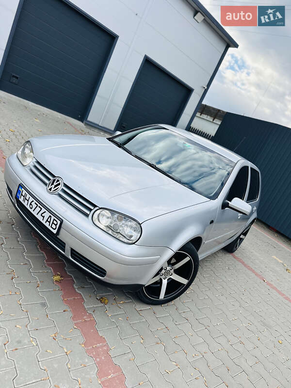 Volkswagen Golf 2002 Volkswagen Golf 2002