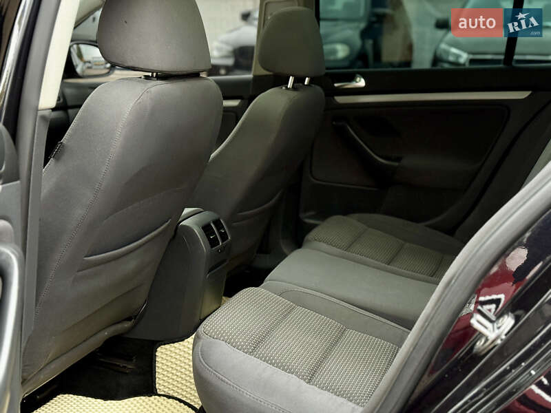 Універсал Volkswagen Golf 2008 в Києві фото 18 Універсал Volkswagen Golf 2008 в Києві