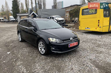 Универсал Volkswagen Golf 2015 в Киеве