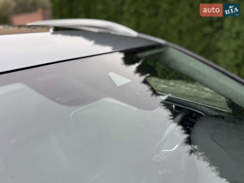 Універсал Volkswagen Golf 2016 в Києві