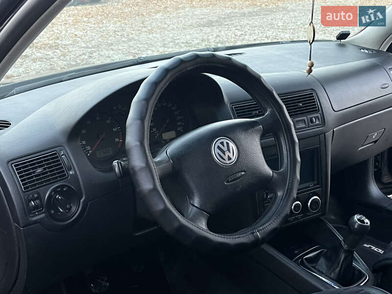 Хэтчбек Volkswagen Golf 2003 в Харькове фото 10 Хэтчбек Volkswagen Golf 2003 в Харькове