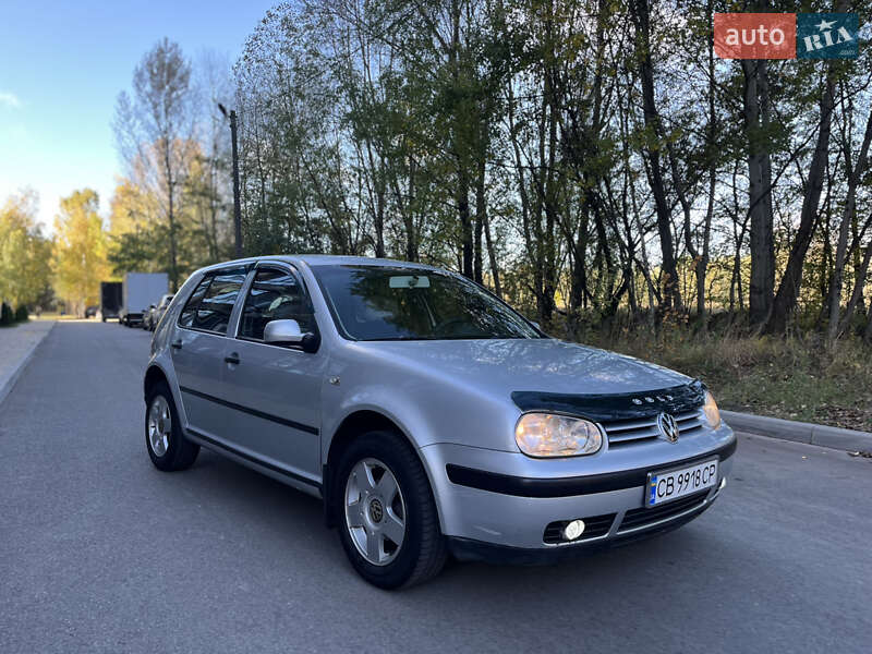 Volkswagen Golf 2001