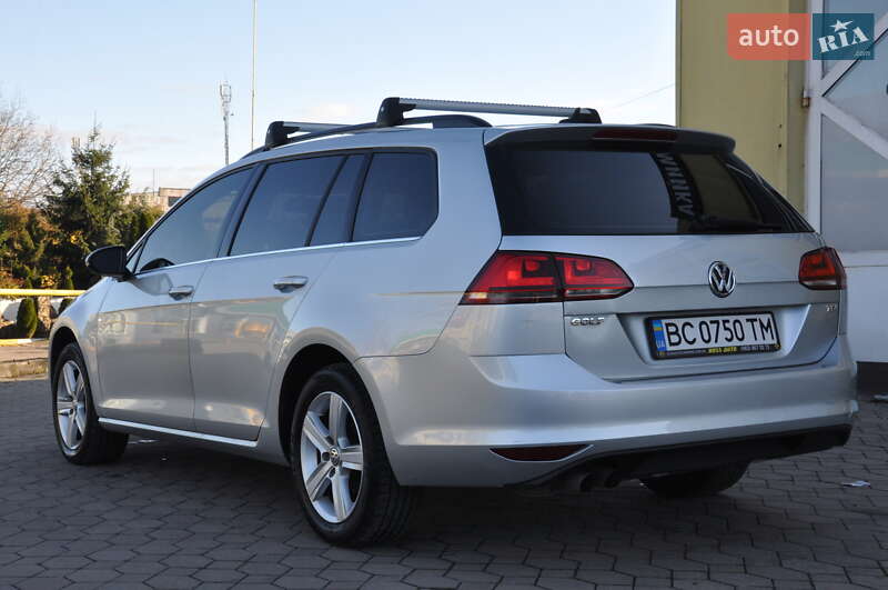 Универсал Volkswagen Golf 2015 в Львове