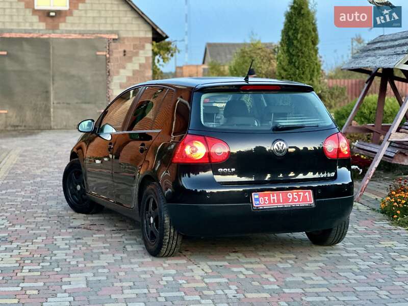 Хэтчбек Volkswagen Golf 2008 в Владимирце фото 6 Хэтчбек Volkswagen Golf 2008 в Владимирце