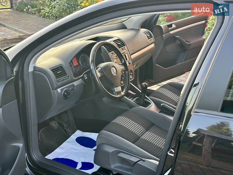 Хэтчбек Volkswagen Golf 2008 в Владимирце фото 18 Хэтчбек Volkswagen Golf 2008 в Владимирце