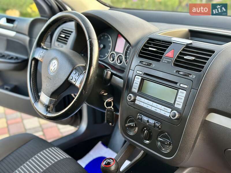 Хэтчбек Volkswagen Golf 2008 в Владимирце фото 25 Хэтчбек Volkswagen Golf 2008 в Владимирце