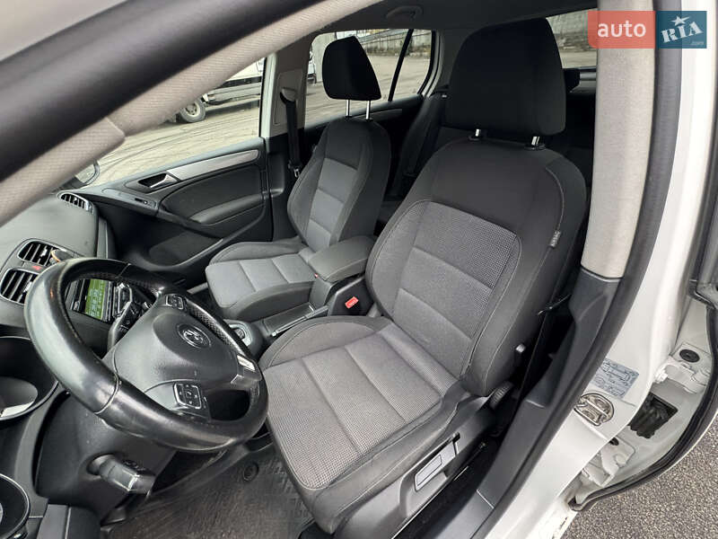 Хэтчбек Volkswagen Golf 2012 в Киеве фото 13 Хэтчбек Volkswagen Golf 2012 в Киеве
