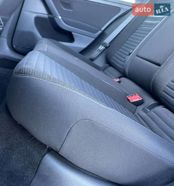 Универсал Volkswagen Golf 2014 в Львове