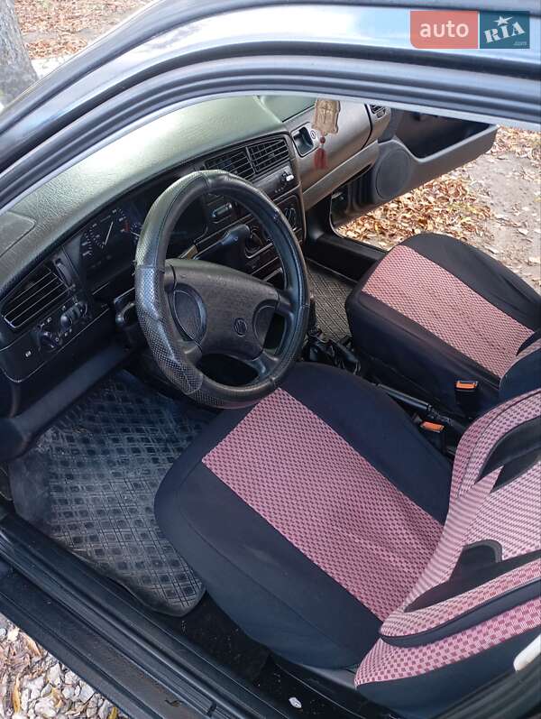 Хетчбек Volkswagen Golf 1993 в Зборові фото 8 Хетчбек Volkswagen Golf 1993 в Зборові