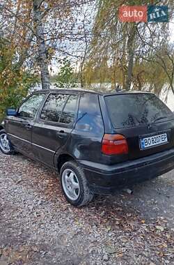 Хэтчбек Volkswagen Golf 1993 в  фото 19 Хэтчбек Volkswagen Golf 1993 в