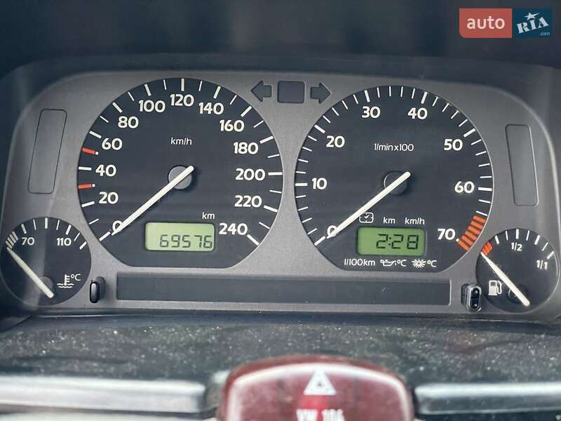 Хэтчбек Volkswagen Golf 1992 в Вараше фото 4 Хэтчбек Volkswagen Golf 1992 в Вараше