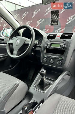 Универсал Volkswagen Golf 2008 в 