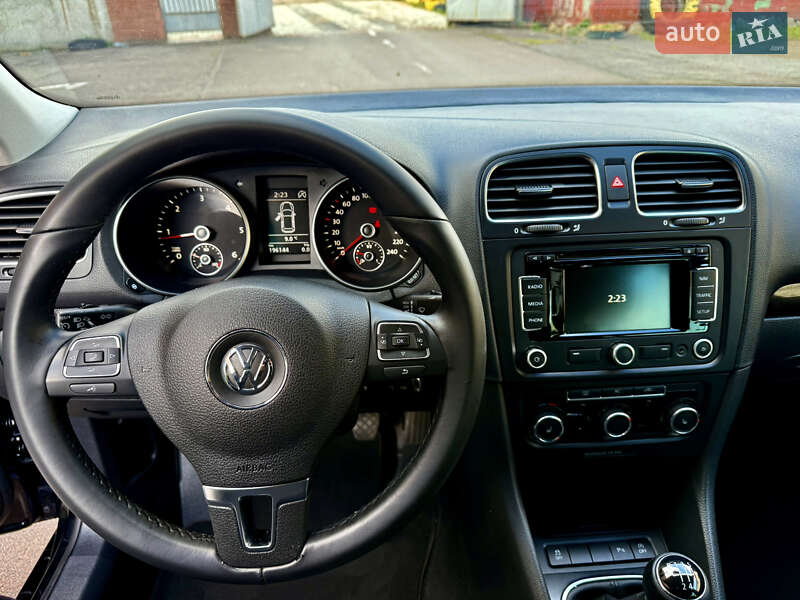 Универсал Volkswagen Golf 2011 в Ровно фото 17 Универсал Volkswagen Golf 2011 в Ровно