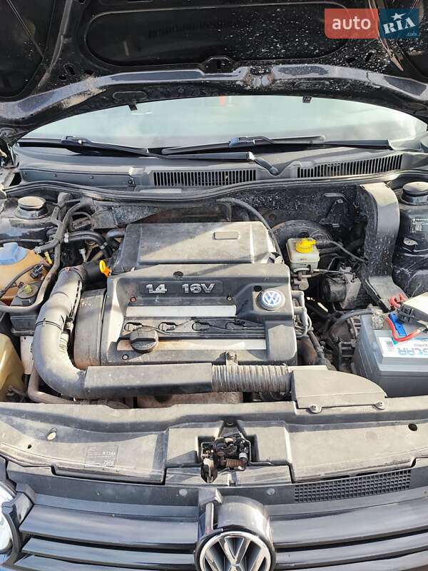 Універсал Volkswagen Golf 2000 в Львові