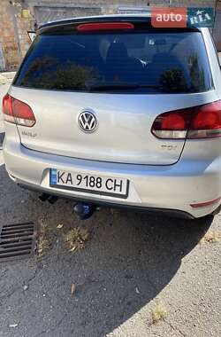 Хэтчбек Volkswagen Golf 2012 в Буче