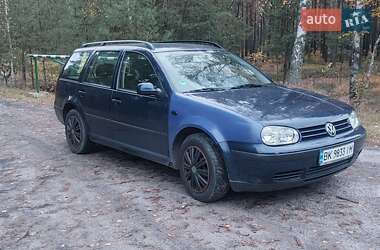 Универсал Volkswagen Golf 2000 в 