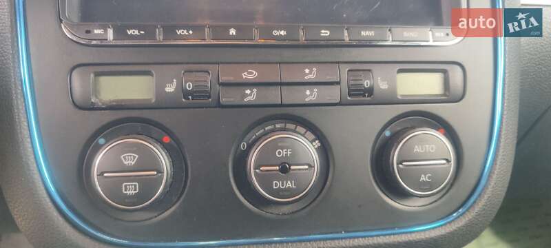 Хэтчбек Volkswagen Golf 2007 в Сновске