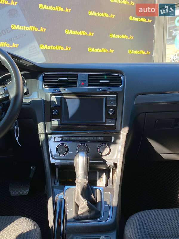 Хетчбек Volkswagen Golf 2018 в Кривому Розі