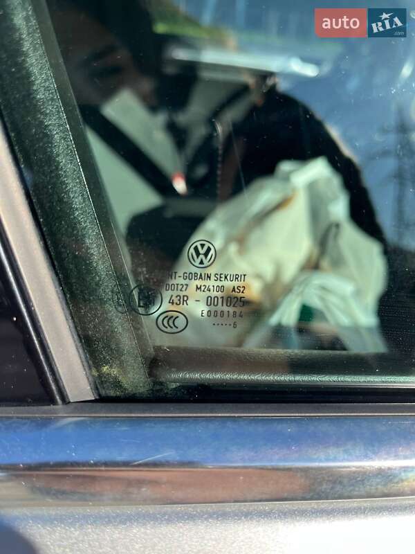 Универсал Volkswagen Golf 2016 в Киеве