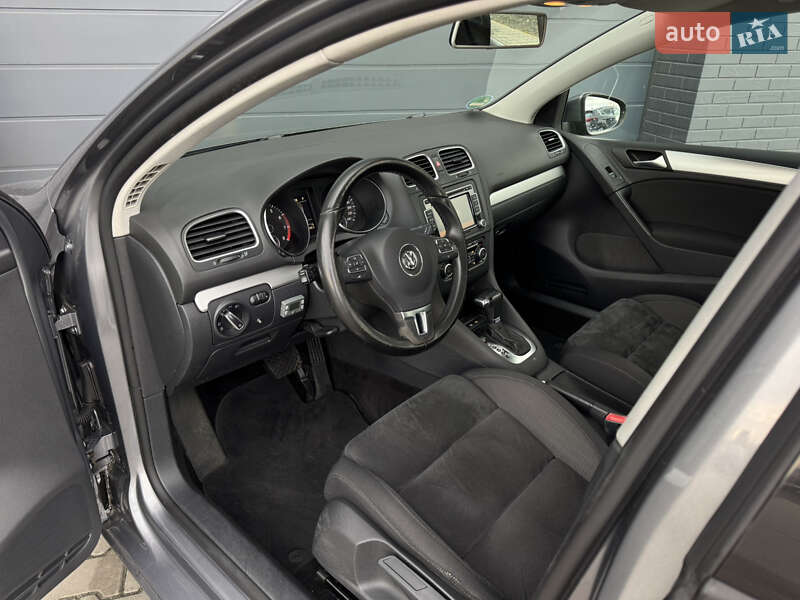 Хетчбек Volkswagen Golf 2009 в Луцьку фото 12 Хетчбек Volkswagen Golf 2009 в Луцьку