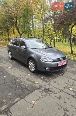 Универсал Volkswagen Golf 2012 в 