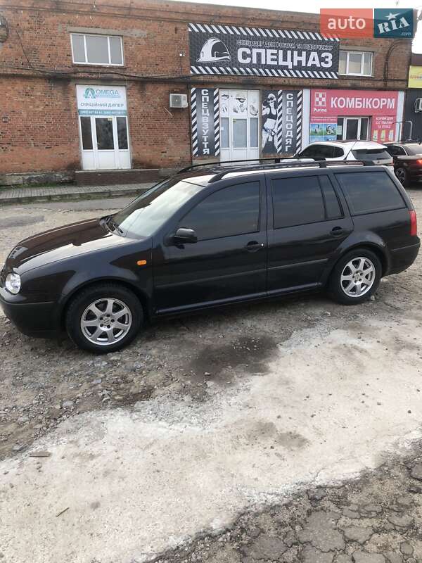 Универсал Volkswagen Golf 1999 в Сумах