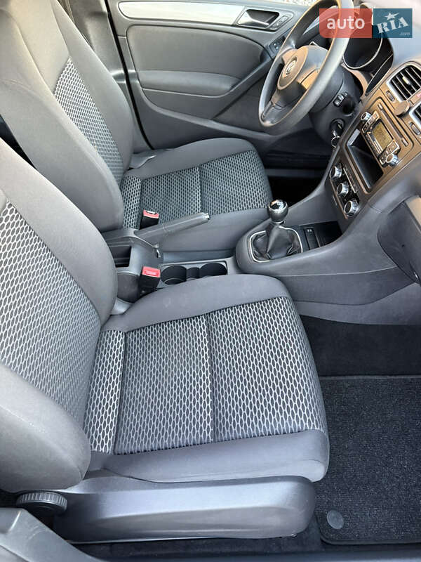 Хэтчбек Volkswagen Golf 2010 в Белой Церкви фото 50 Хэтчбек Volkswagen Golf 2010 в Белой Церкви