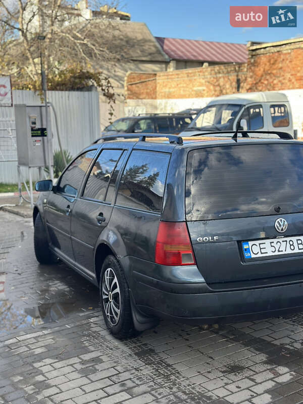 Універсал Volkswagen Golf 1999 в Чернівцях