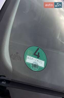 Универсал Volkswagen Golf 2004 в  фото 21 Универсал Volkswagen Golf 2004 в