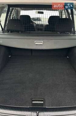 Универсал Volkswagen Golf 2004 в  фото 44 Универсал Volkswagen Golf 2004 в